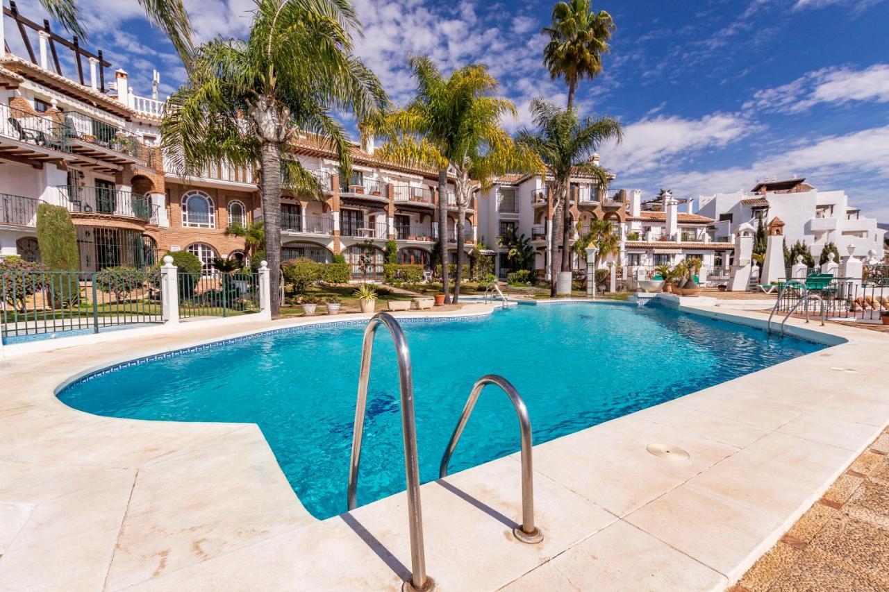 Sanders Golf - Lovely Two-Bedroom Apartment With Shared Pool Михас Коста Екстериор снимка